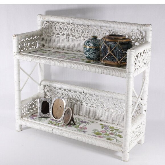 Vintage wicker shelf, white rattan spice rack, bohemian Bedroom Storage, 1970s - Picture 1 of 10
